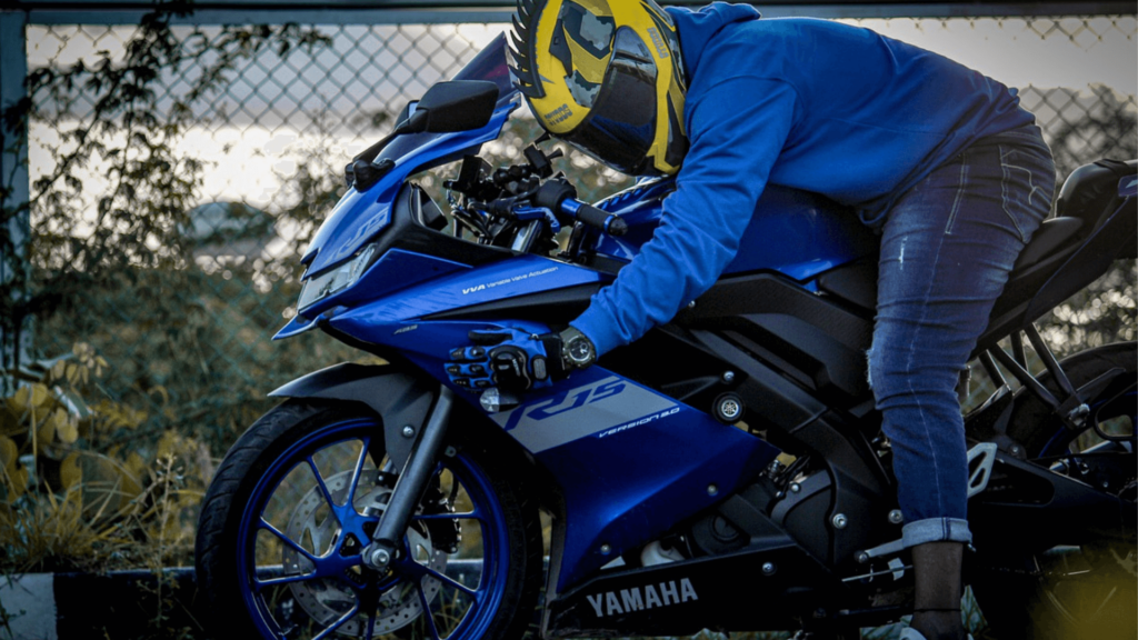Yamaha R15 V2 Mod for Exceptional Performance 21 Yamaha R15 V2 bike Mod